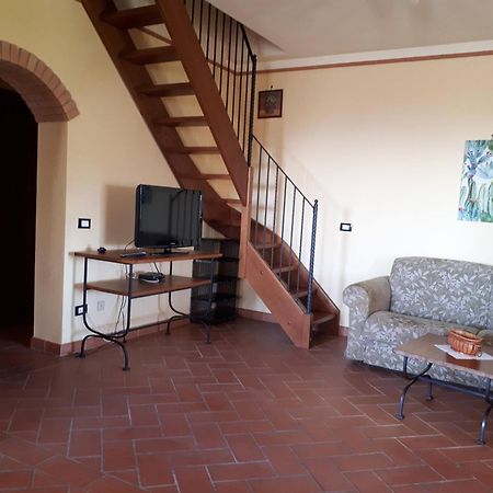Вилла Agriturismo Montemari Палая Номер фото