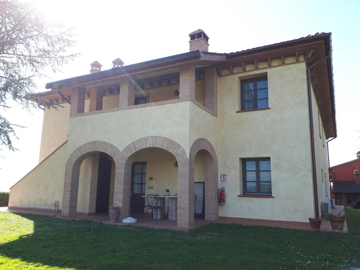 Вилла Agriturismo Montemari Палая Экстерьер фото